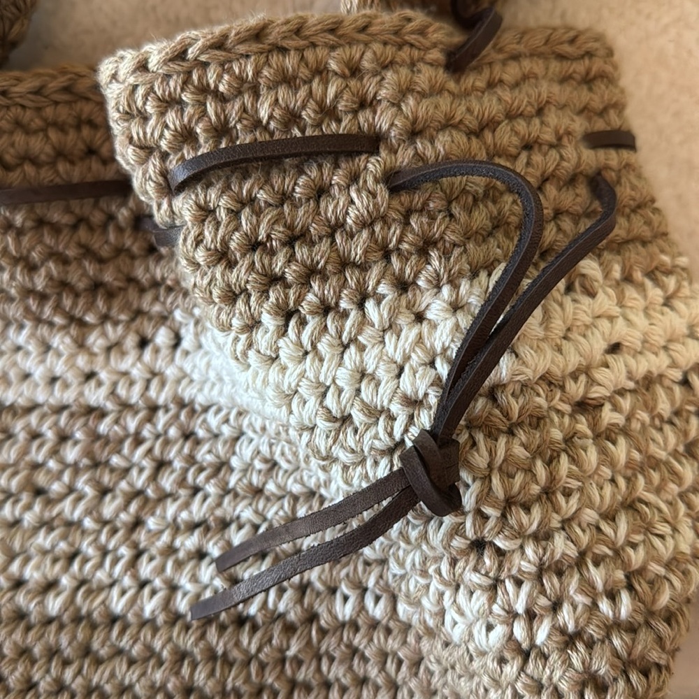 Hand Crafted Knitted Bucket Bag with Leather Rope Design - Picture 2 of 12